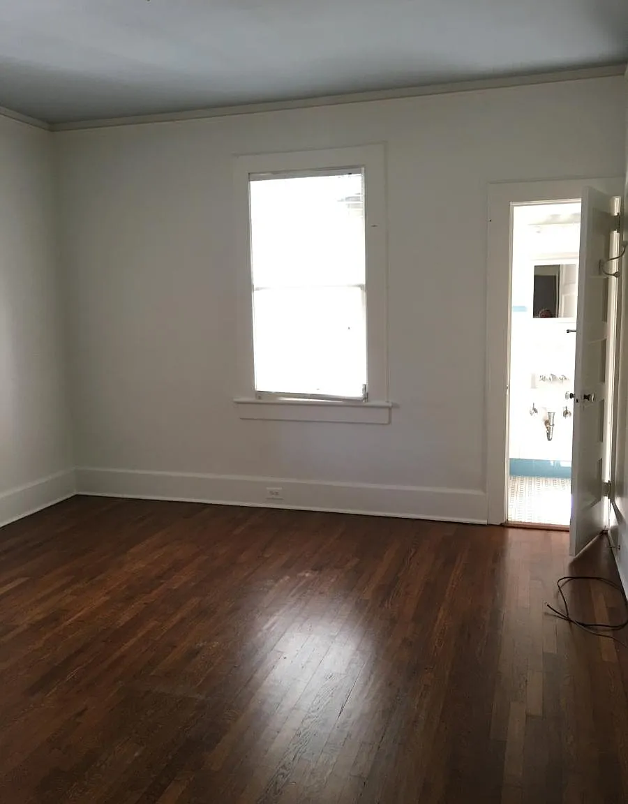 15 E Augusta Place — Photo 4