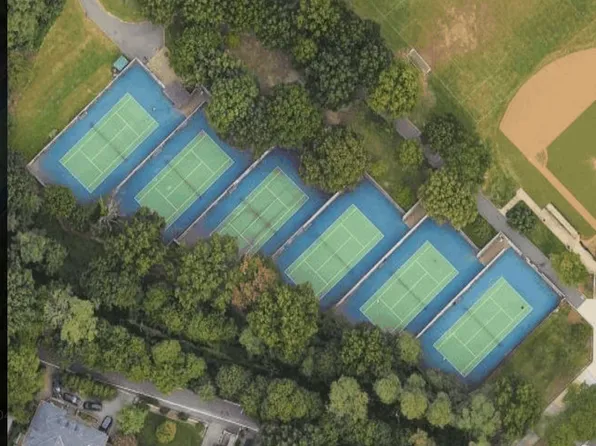 640 West 237th Street image 16 of 20