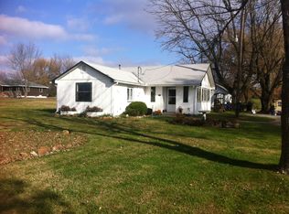 615 N Van Hoorebeke Rd, Joplin, MO 64801