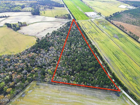 2nd image of 16ac Deppe Road