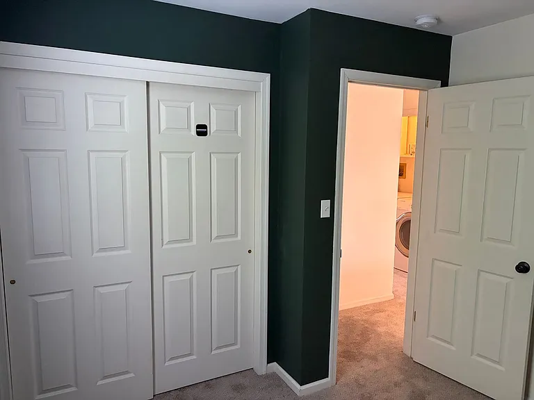 555 Upland St — Photo 25