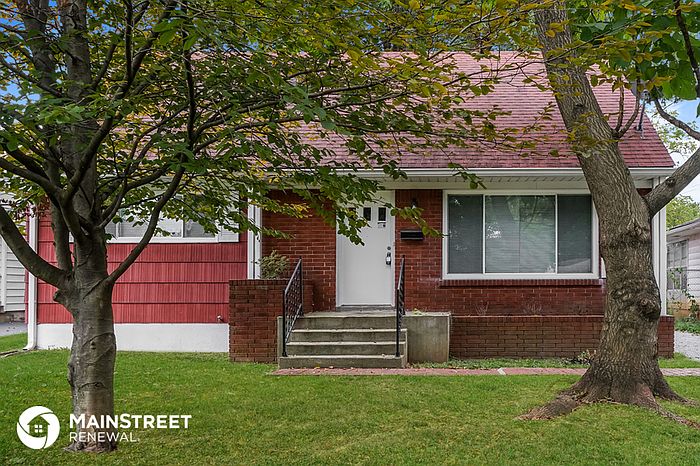 1st image of 2622 Gardiner Ln