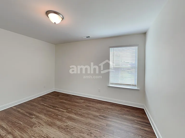 2147 Laurel Village Cir — Photo 20