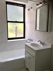 Rented by Siderow Residential Group