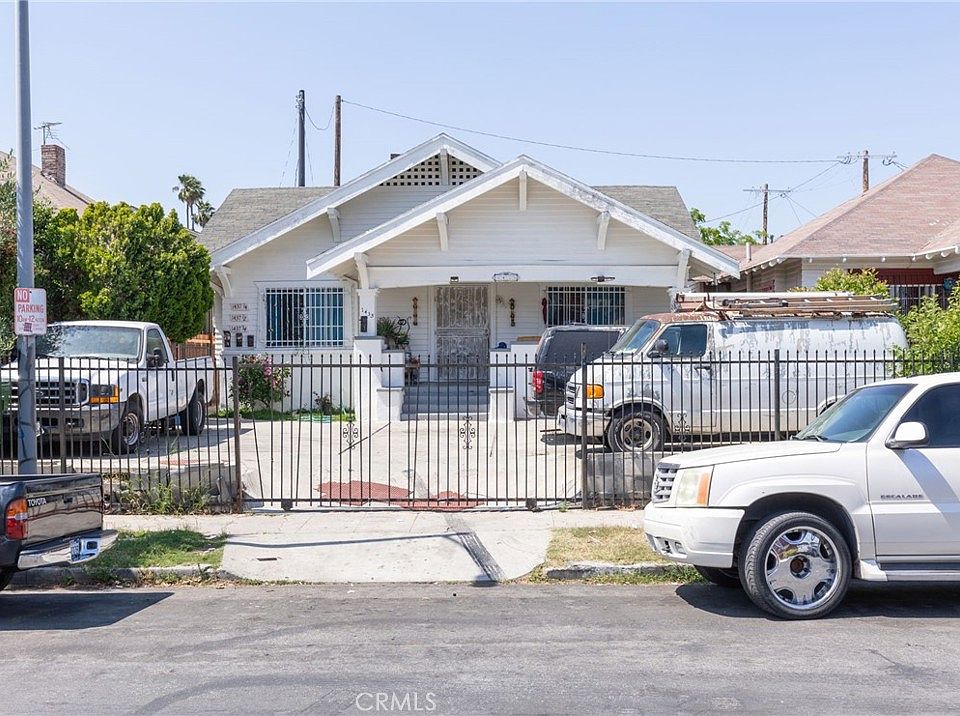 1435 W 30th St, Los Angeles, CA 90007 MLS CV23125885 Zillow