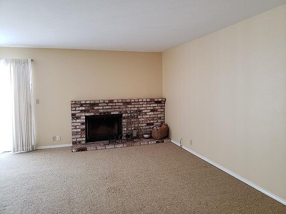 2nd image of 1236 Clinton St