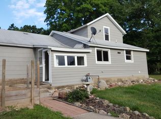 1358 Smoke Rd, Valparaiso, IN 46385