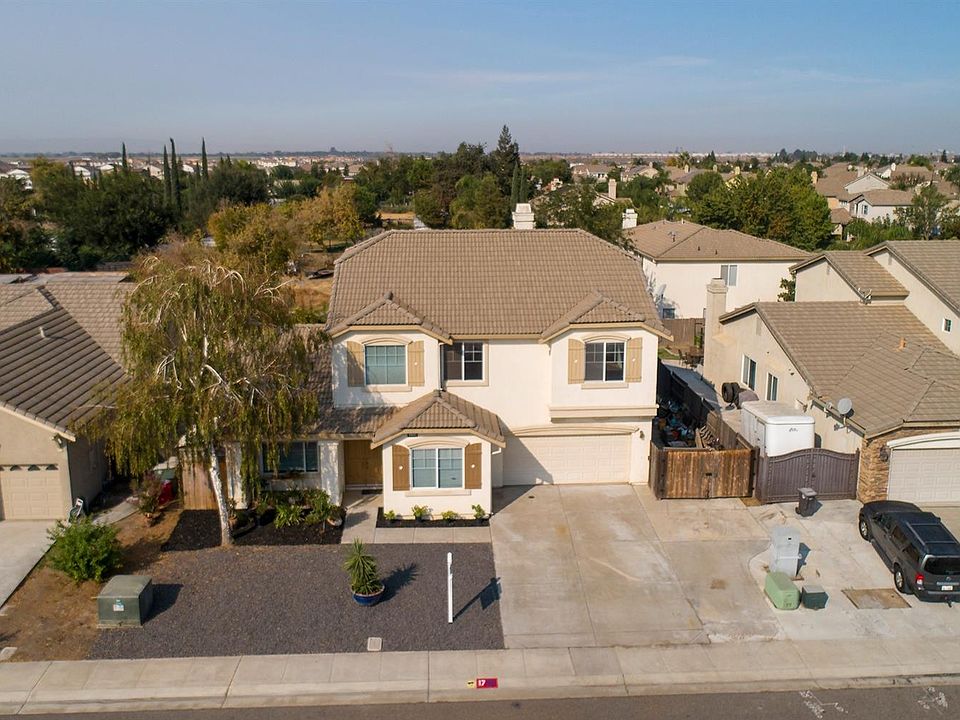 2nd image of 1733 Bella Terra Dr
