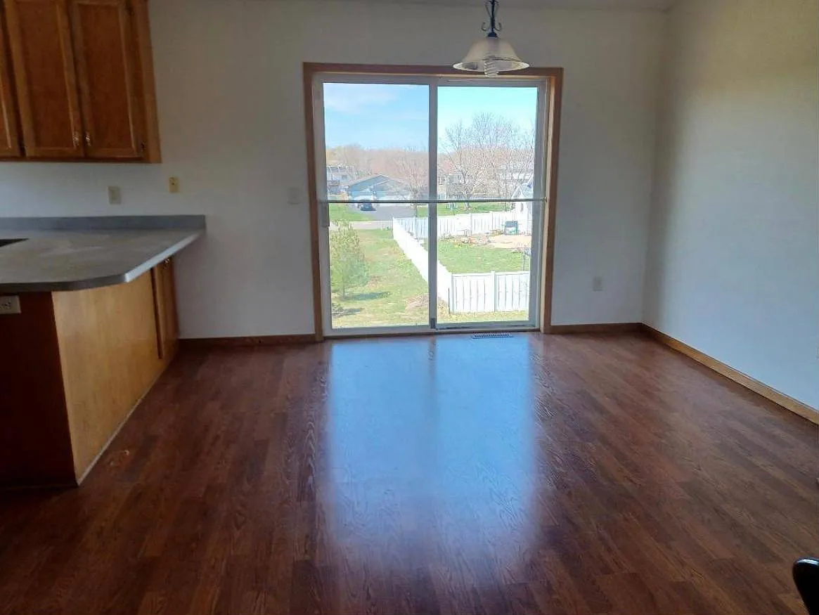 401 Whiskey Rd NW — Photo 3