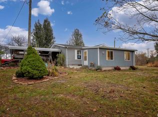 2095 Eagle Point Bay Rd, Goreville, IL 62939