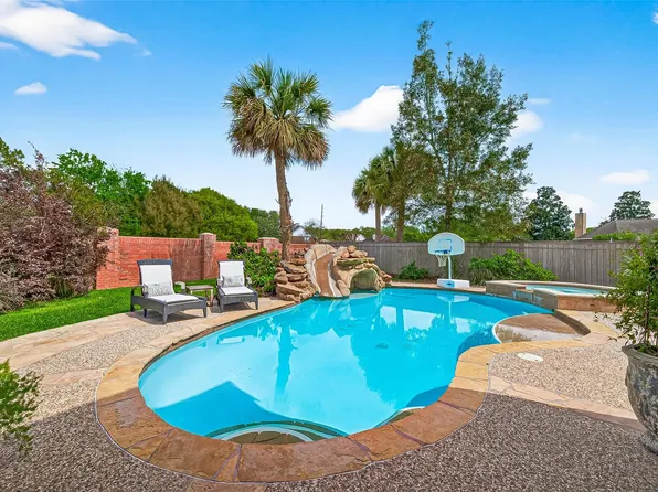 35 Hannahs Way Ct, Sugar Land, TX 77479