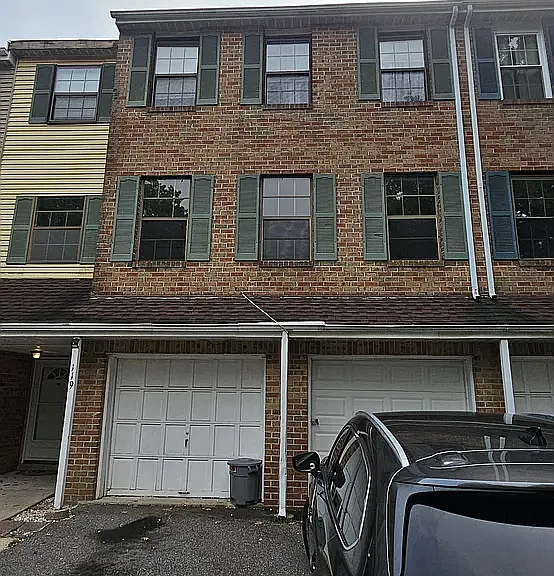 119A Chaucer Rd #A — Photo 1