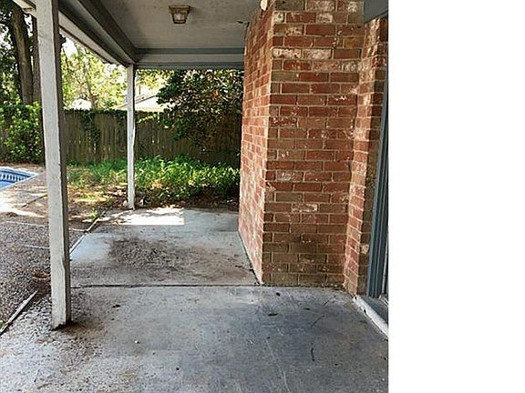 2nd image of 19526 Merrillwood Dr