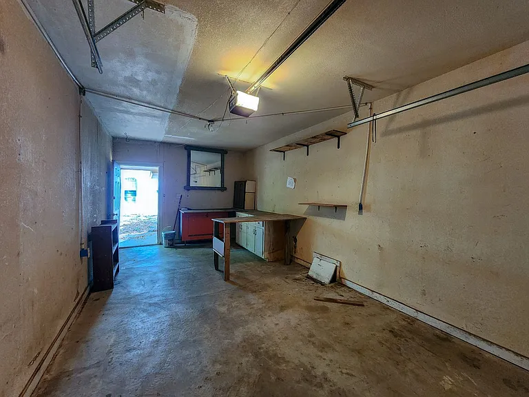 1002 Overland Ct — Photo 13