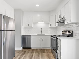 Meadowview Apartments & Townhomes, Greensboro, NC 27406