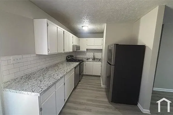 200 Bull Run St #B — Photo 10