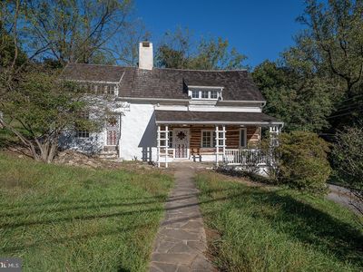 875 Old State Rd, Berwyn, PA, 19312