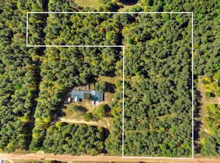 134 S Pine Tree Ln, Beulah, MI 49617