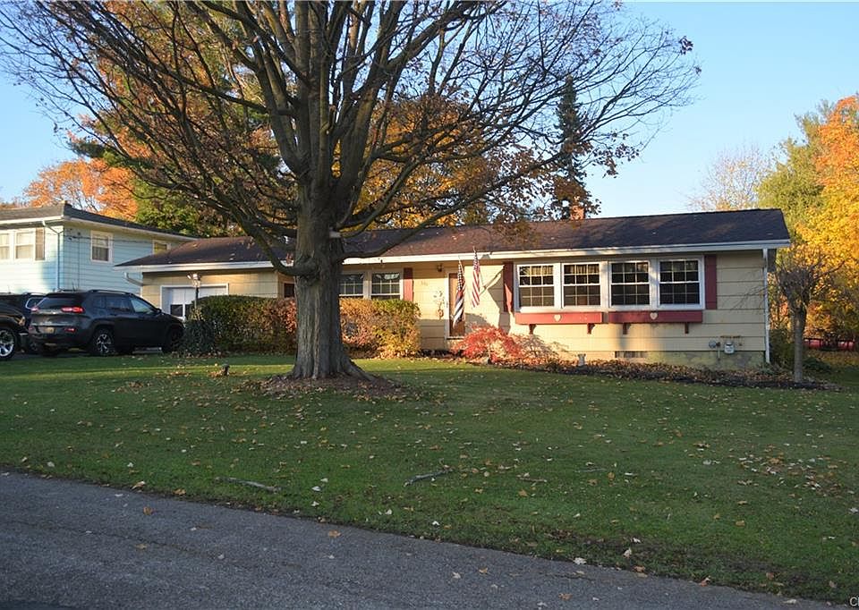 1st image of 105 Camillus Park Dr