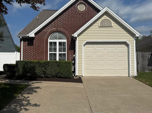3716 Park Ridge Dr, Evansville, IN 47715