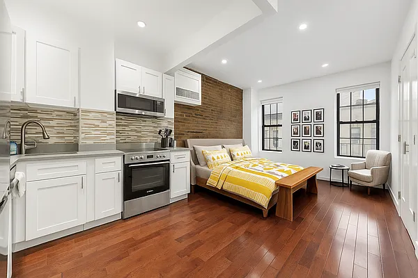 Rented by Douglas Elliman | media 9