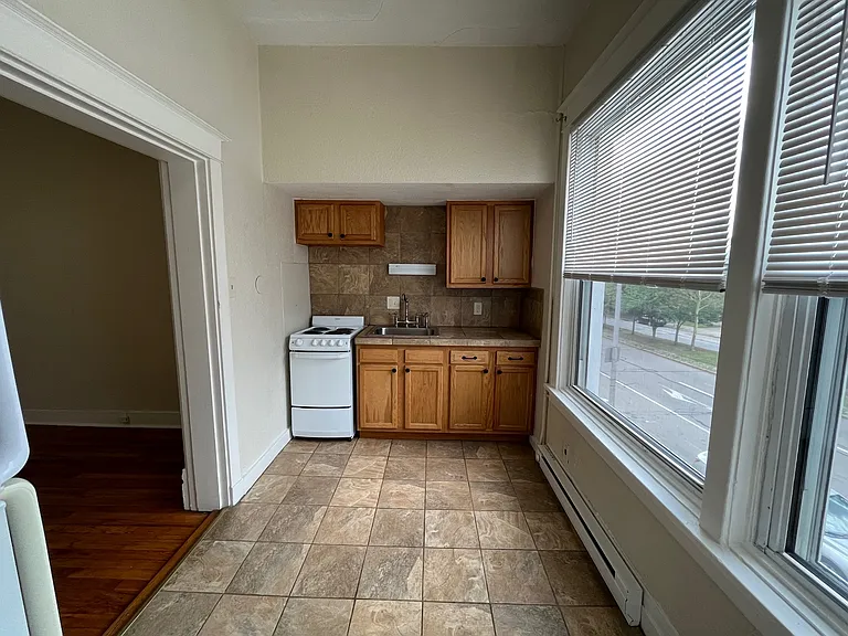 500 N Negley Ave #8 — Photo 7