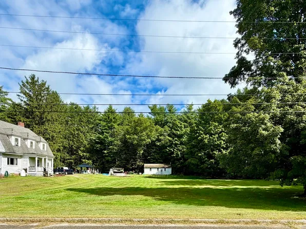 109 Church Ln, Hardwick, MA 01037