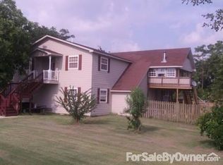 5008 River Rd, Pascagoula, MS 39567