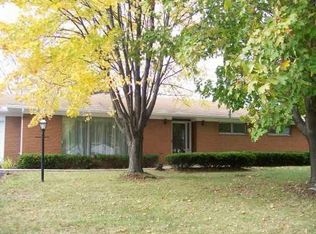 2801 Springfield Jamestown Rd, Springfield, OH 45506