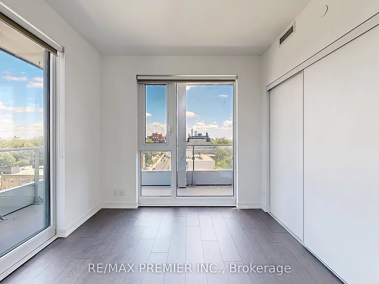 2020 Bathurst St #1116 — Photo 24