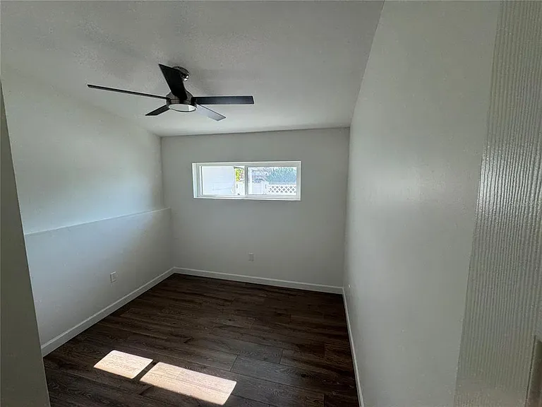 377 39th Ave — Photo 20