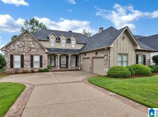 5557 Lakes Edge Dr, Birmingham, AL 35242