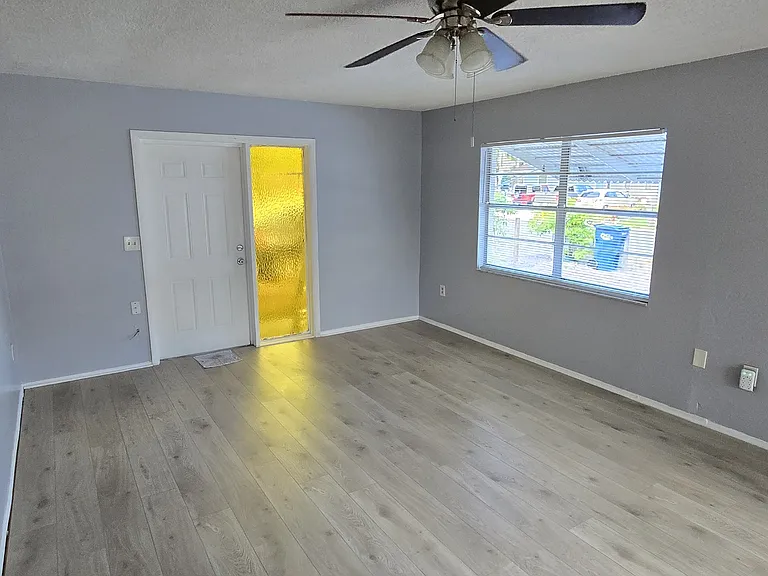 707 60th Avenue Dr W — Photo 12