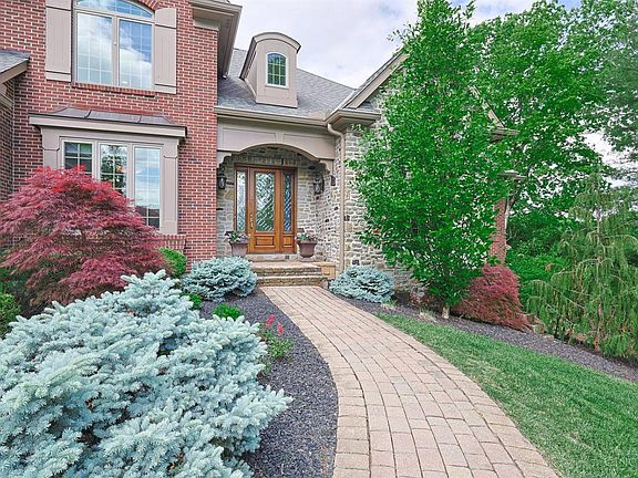 4th image of 376 Compton Rd
