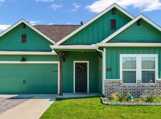 2201 Chebi Ln, Denton, TX 76209