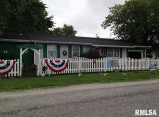 127 E Madison, Divernon, IL 62530