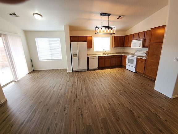 NEW Kitchen Counter Tops!