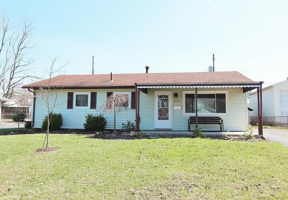 1st image of 876 Pleasant Dr