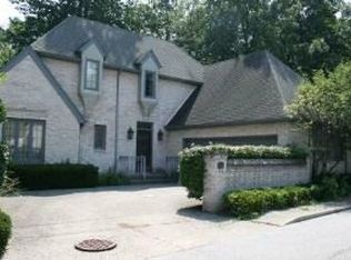 24 Exmoor Dr, Toledo, OH 43615