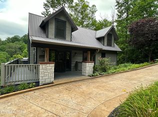 1730 Ridge Rd, Caryville, TN 37714