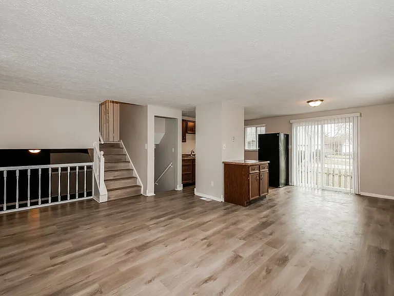 5575 Freedom Ct — Photo 7