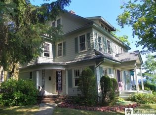 10 N Lake Dr, Chautauqua, NY 14722