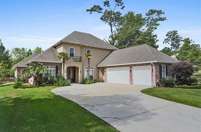 1st image of 908 Winona Dr
