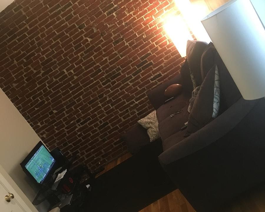 2nd image of 15 Pompeii St #3