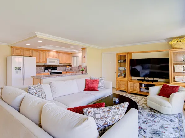 829 Via Alhambra Unit Q, Laguna Woods, CA 92637