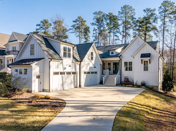 366 Davis Love Dr, Chapel Hill, NC 27517