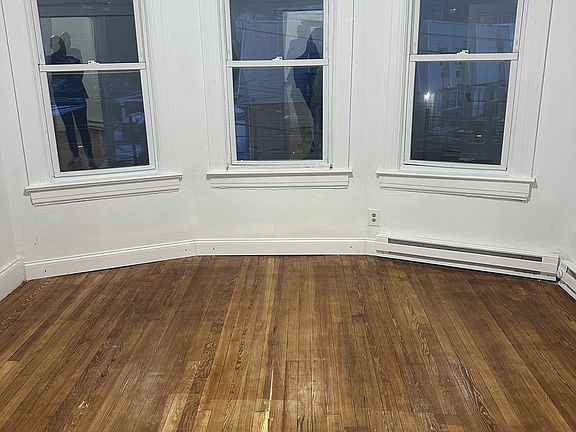 5th image of 69 Lockwood Ave Floor 3