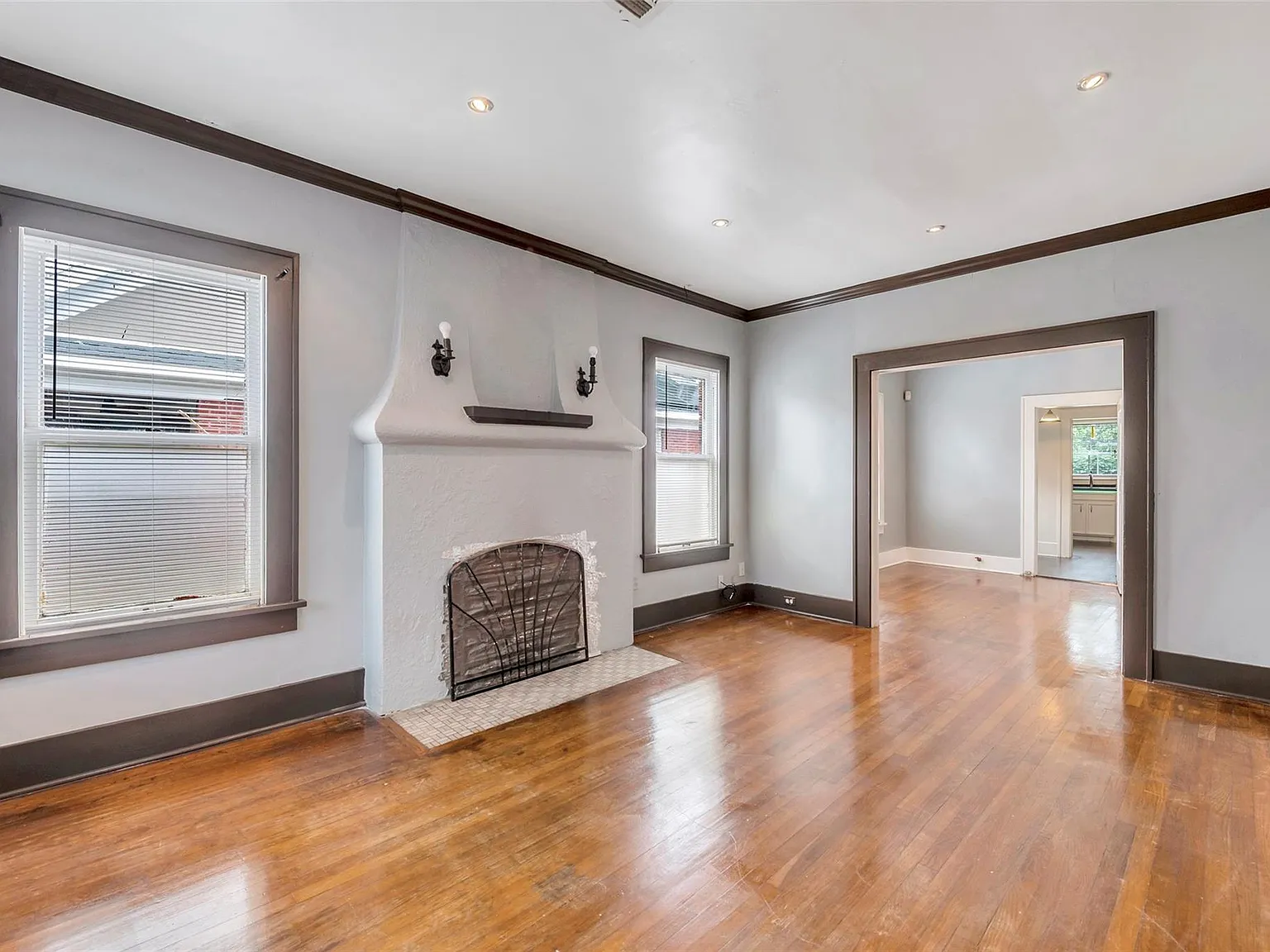 2 bed, 2.0 bath, 1375 sqft, $1,800 — Photo 3
