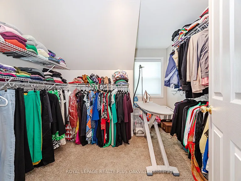 43 Ravina Cres — Photo 39
