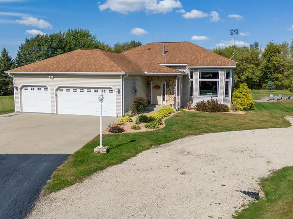 50525 287th Ave, Elgin, MN 55932